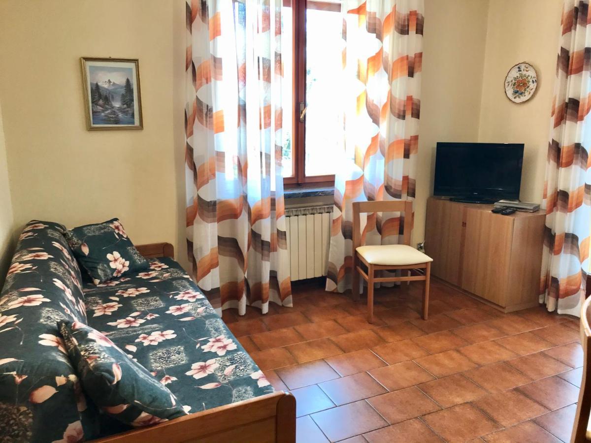 Casa Rosa Apartments Malcesine Eksteriør billede